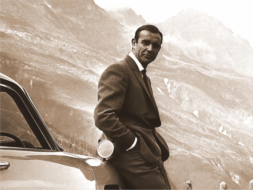 James Bond Aston Martin Sean Connery - HD Wallpaper 