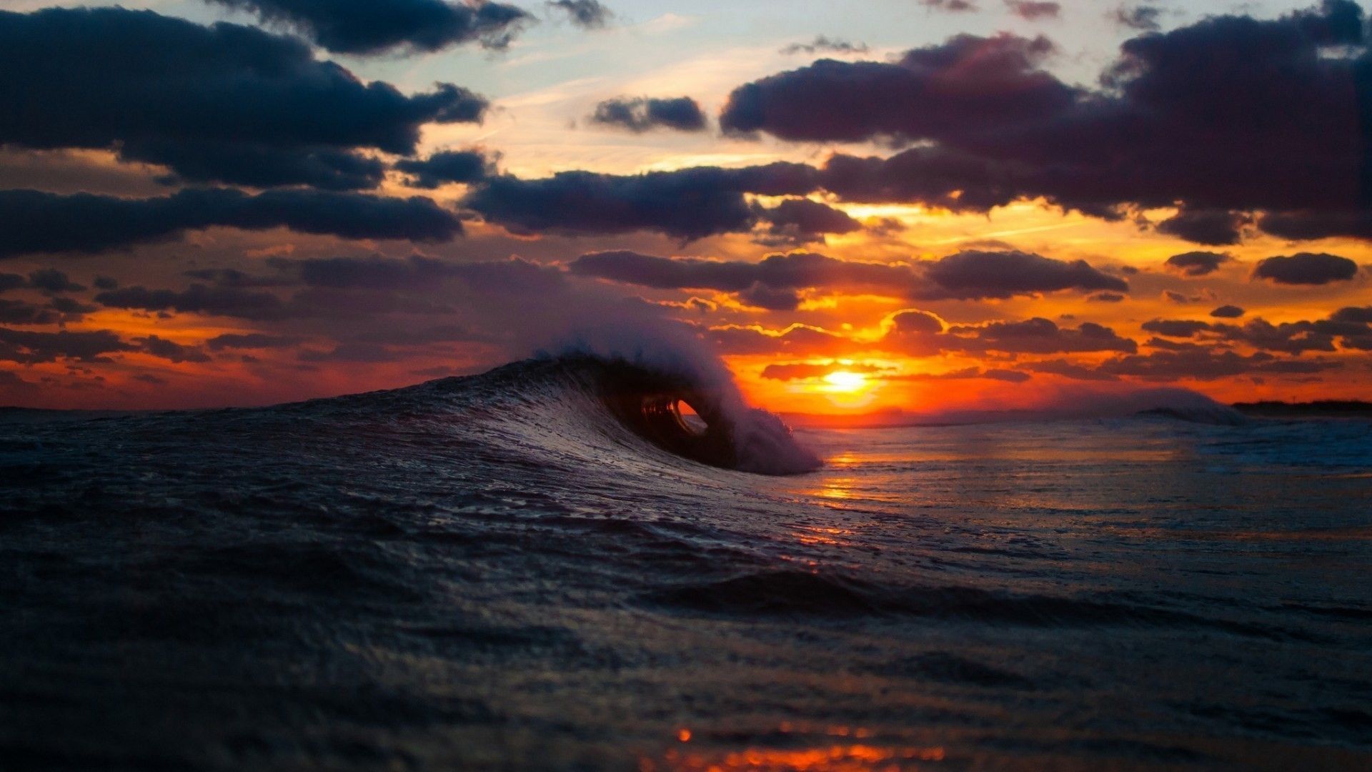 Download Wallpaper Sea, Surf, Wave, Sunset Full Hd - Ocean Sunset Wallpaper Hd - HD Wallpaper 