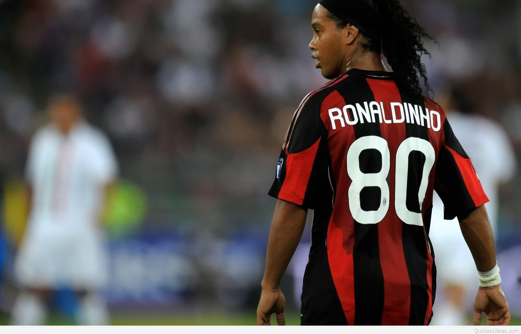Ronaldinho Football Player-1680x1050 - Football Players With Names - HD Wallpaper 