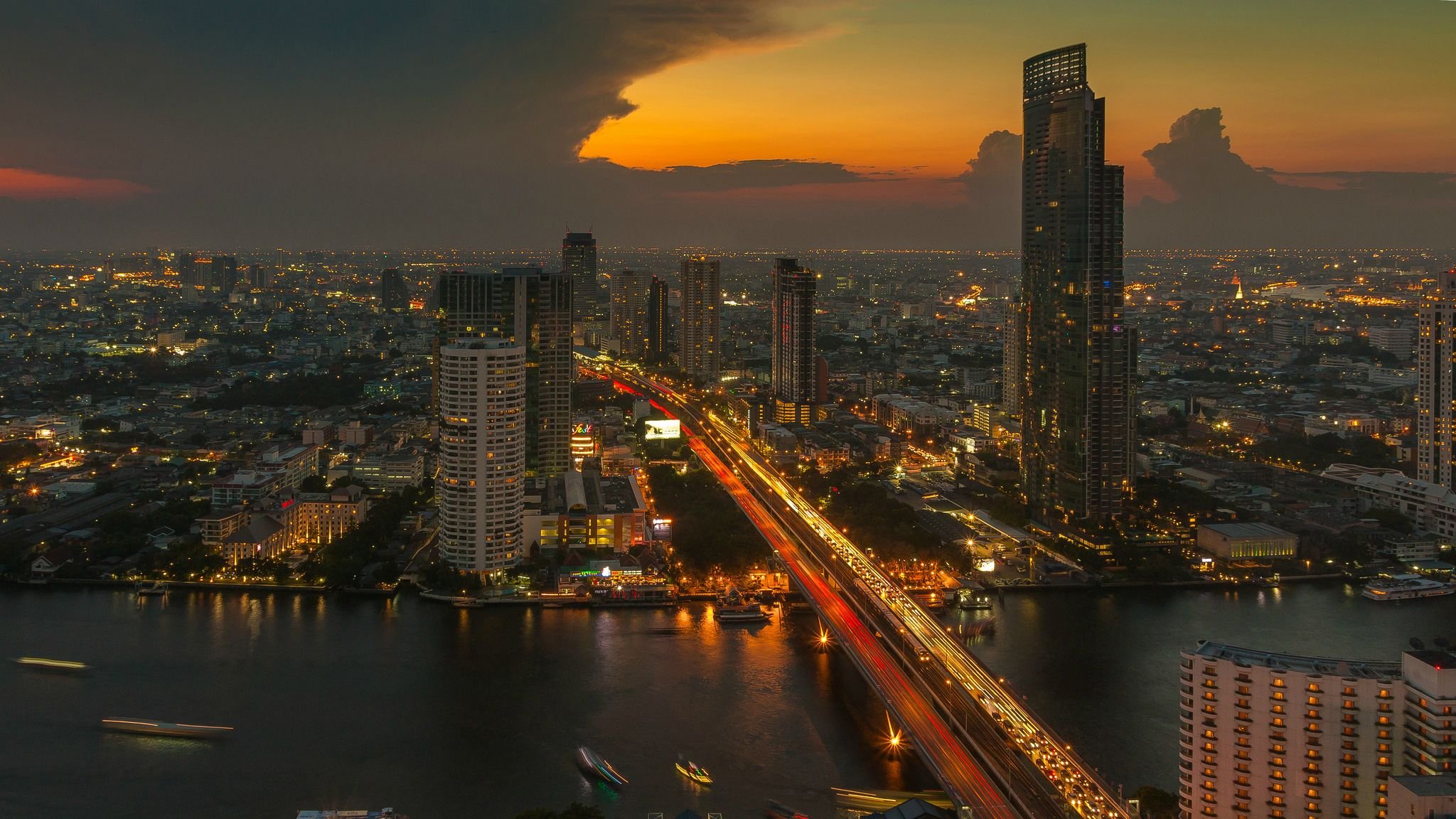 Sunset In Bangkok Thailand Wallpaper - Cityscape - HD Wallpaper 
