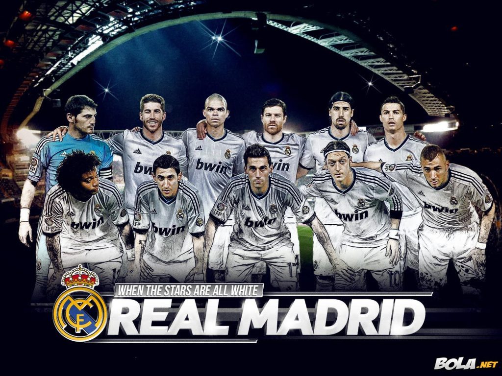 Real Madrid Team Squad 2013-2014 Wallpaper Hd - Real Madrid Full Team Hd - HD Wallpaper 