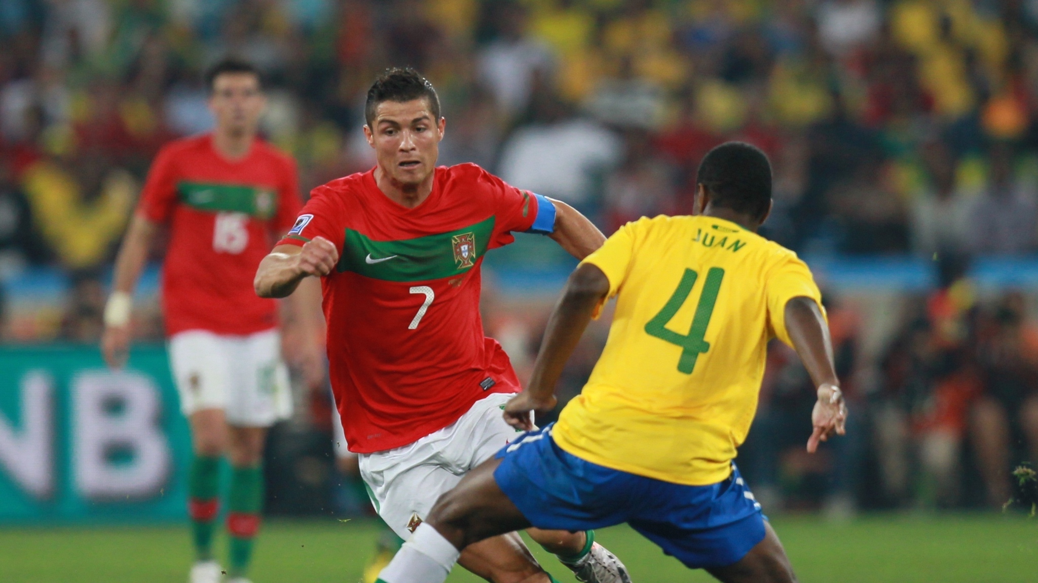 Wallpaper Ronaldo, Ronaldinho, Brazil, Portugal - Cristiano Ronaldo Portugal Hd - HD Wallpaper 