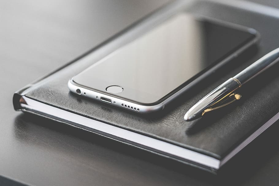 Smartphone, Silver Pen And Diary, Black, Business Man, - Iphone 6 Pics Grey Colour - HD Wallpaper 