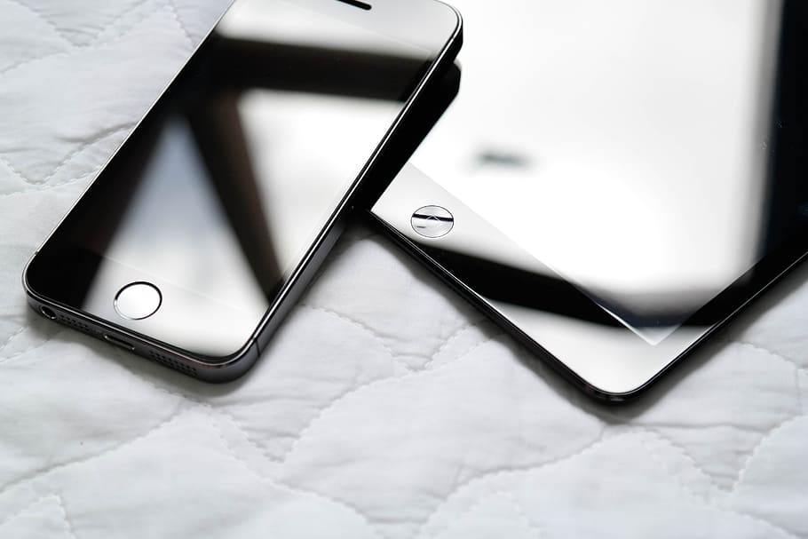 Space Gray Iphone 5s, Ipad, Device, Screen, Apple, - Smartphone - HD Wallpaper 