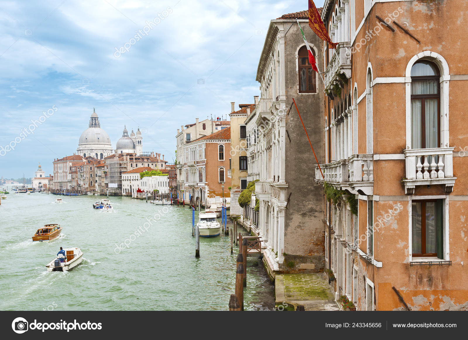 Grand Canal - HD Wallpaper 