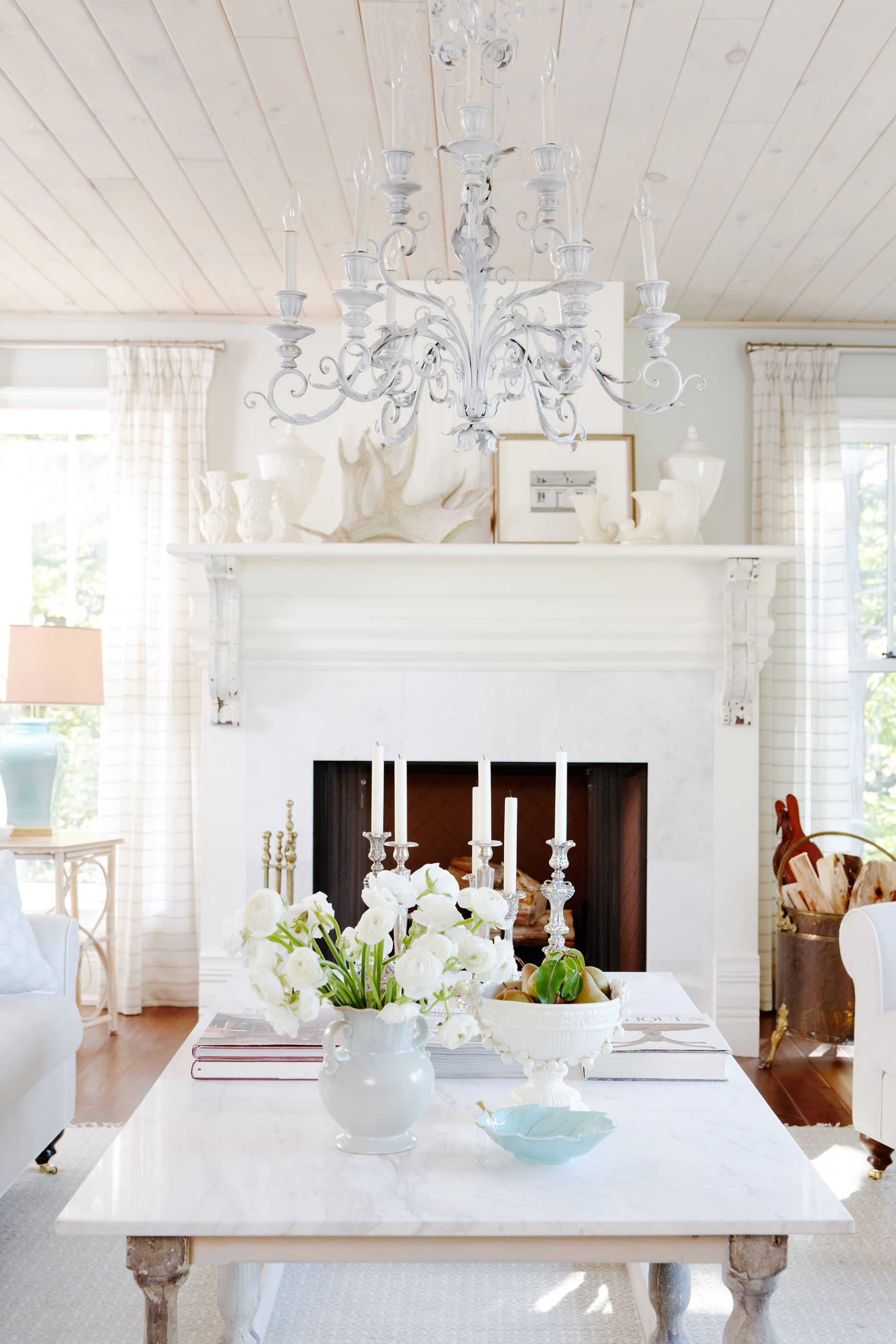 Sarah Richardson Design White Painted Pine Ceiling 1840x2760 Wallpaper Teahub Io