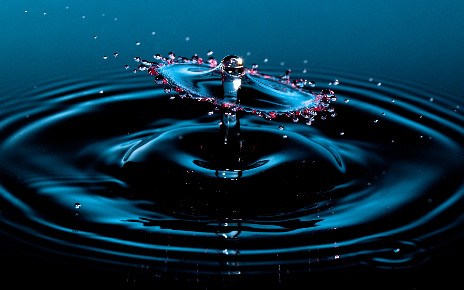 Water Ripples At Night - HD Wallpaper 