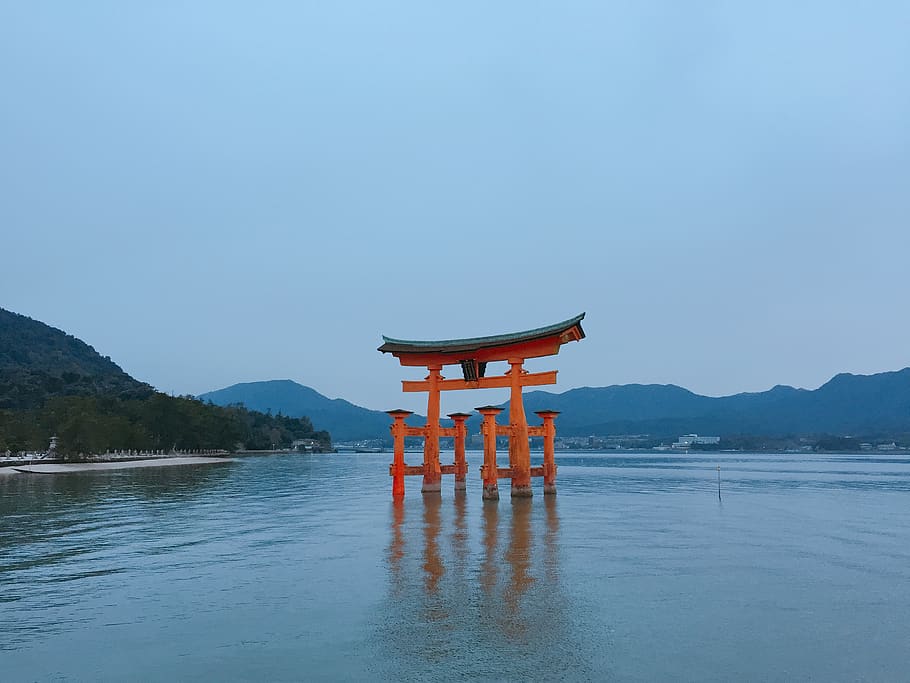 Japan, Hatsukaichi, Itsukushima, Water, Religion, Belief, - Itsukushima  Shrine - 910x683 Wallpaper 