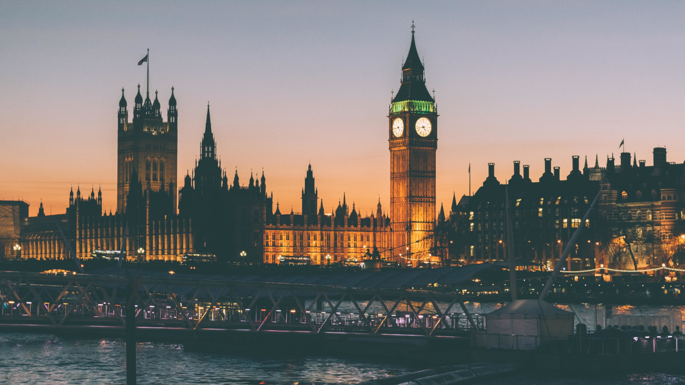 Clock Tower, Architecture, Big Ben, London, Night, - Night London Wallpaper  4k - 1366x768 Wallpaper 