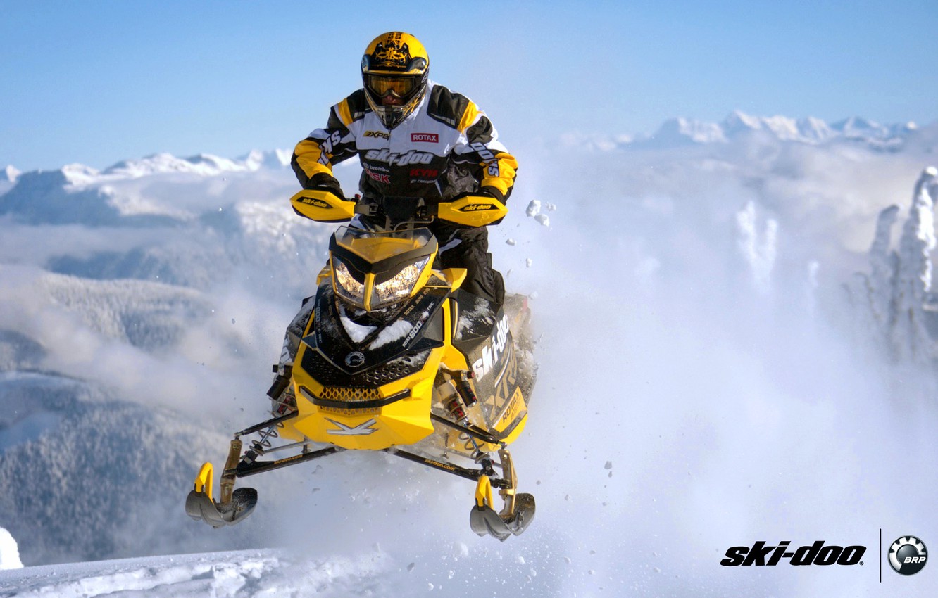 Photo Wallpaper Snow, Yellow, Jump, Sport, Sport, Snow, - Ski Doo - HD Wallpaper 