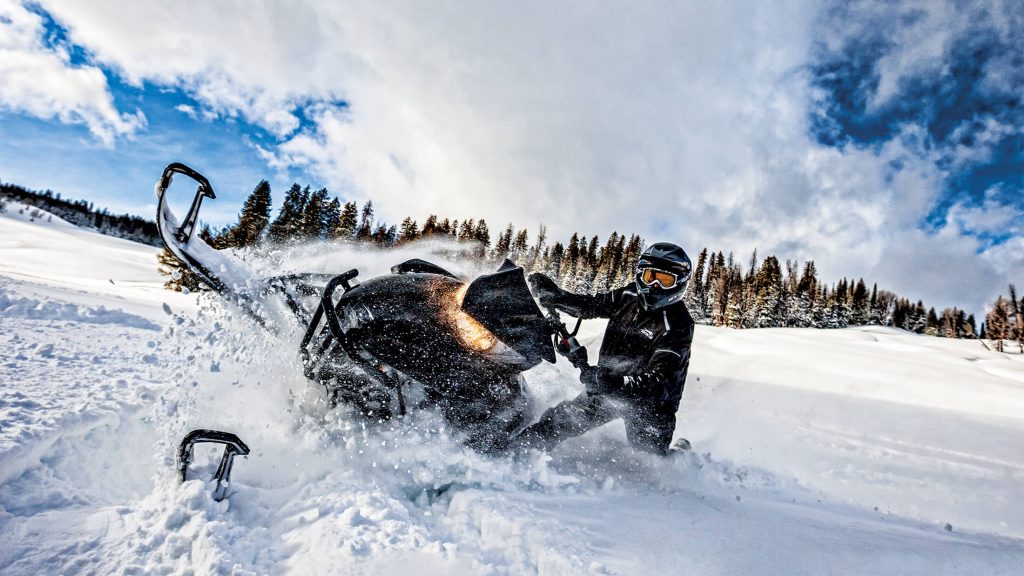Arctic Cat M Limited Es Pic Hwb11021 - Arctic Cat Deep Snow - HD Wallpaper 