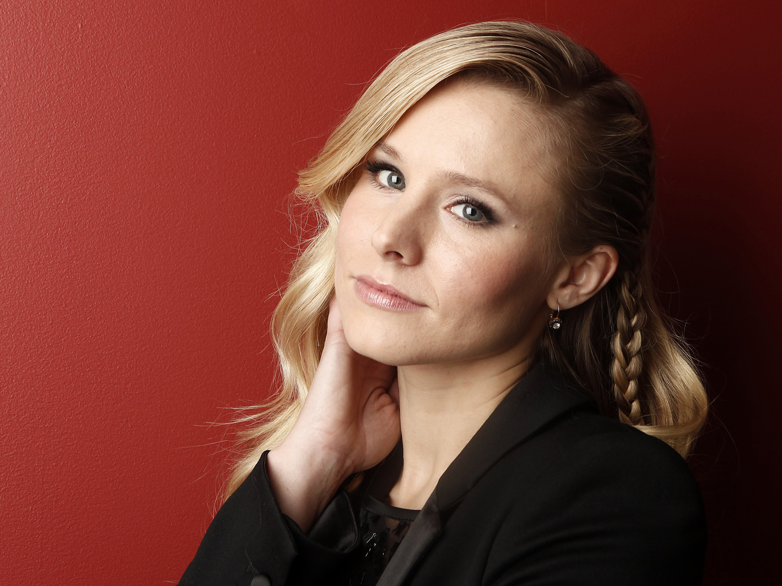 Kristen Bell - HD Wallpaper 