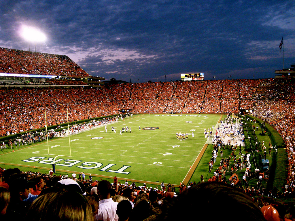 Nice Wallpapers Auburn 1024x768px - Auburn University Football Field - HD Wallpaper 