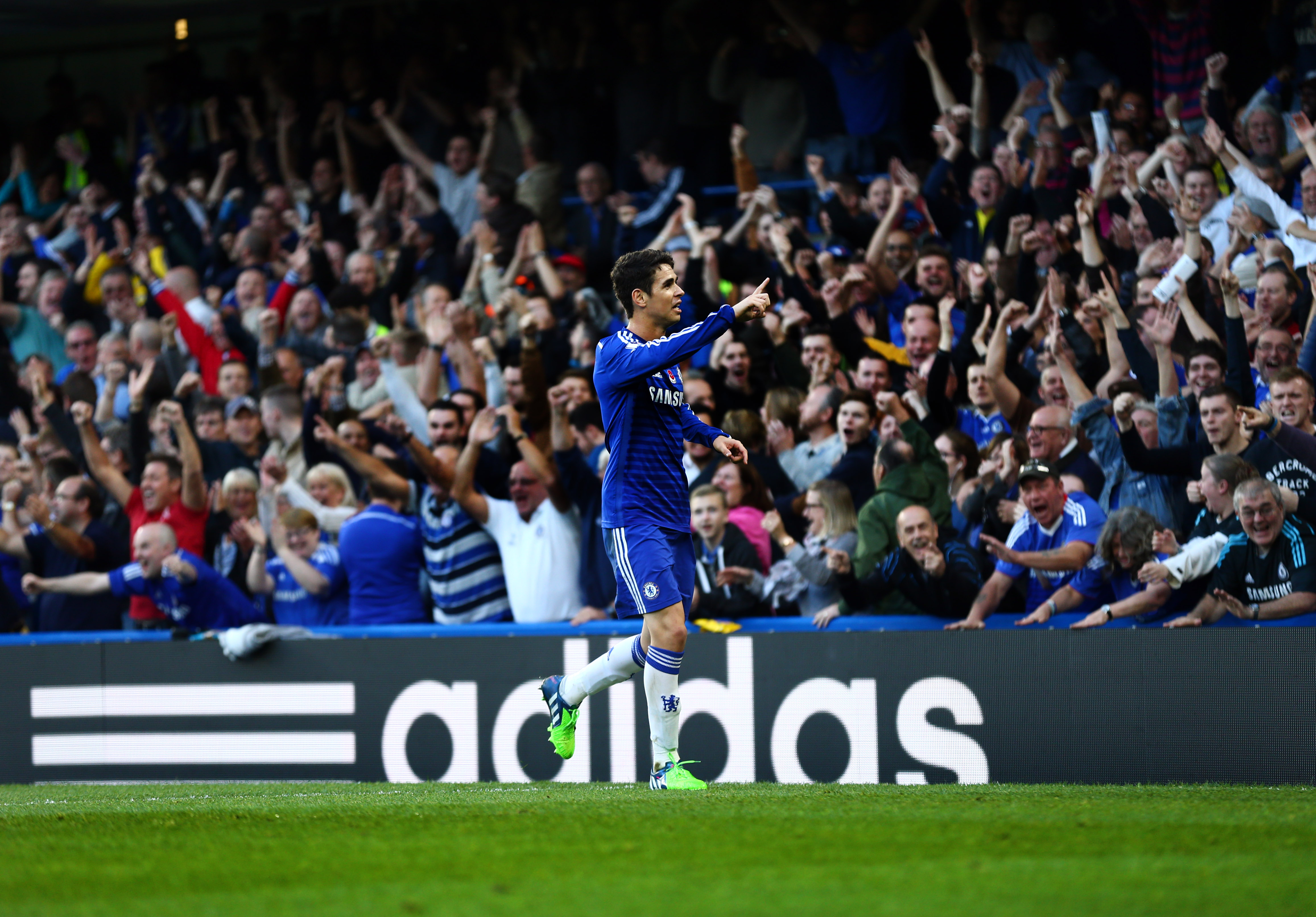 Chelsea Fc Wallpaper-15 - Football Match Sponsored By Adidas - HD Wallpaper 