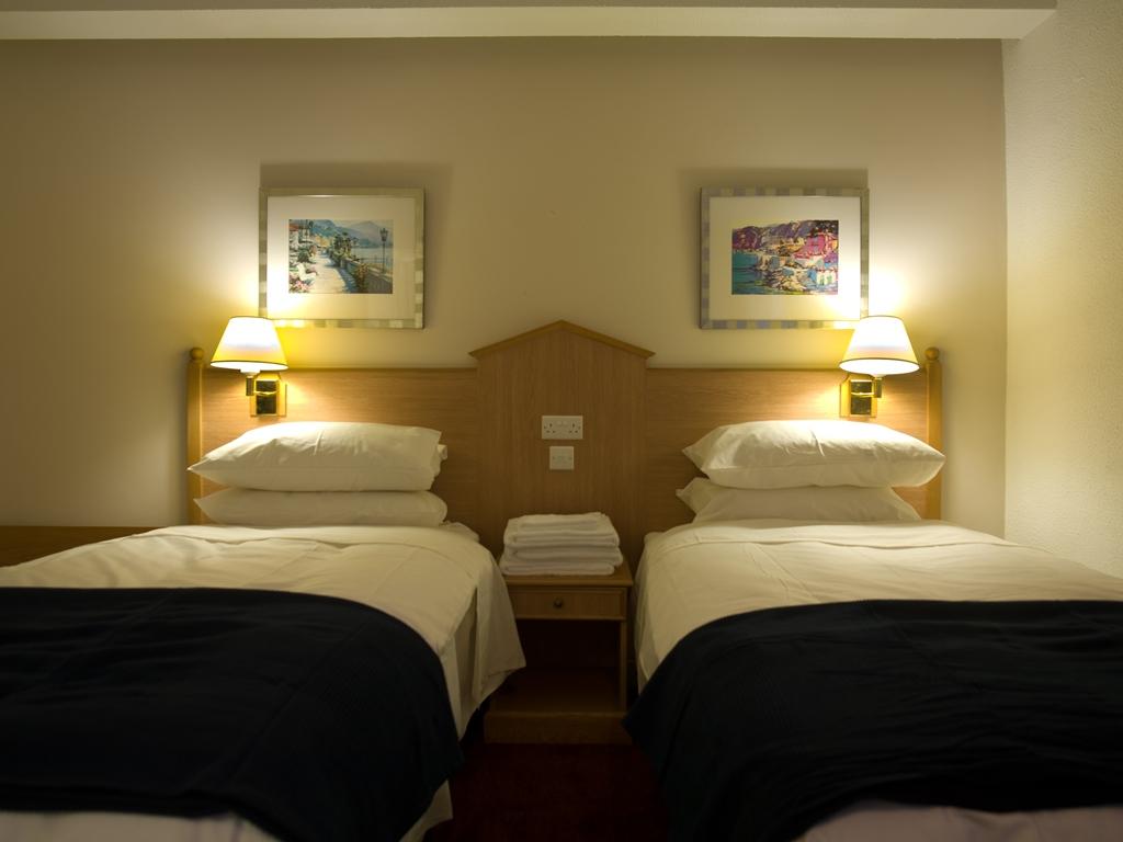 Britannia Rooms - HD Wallpaper 
