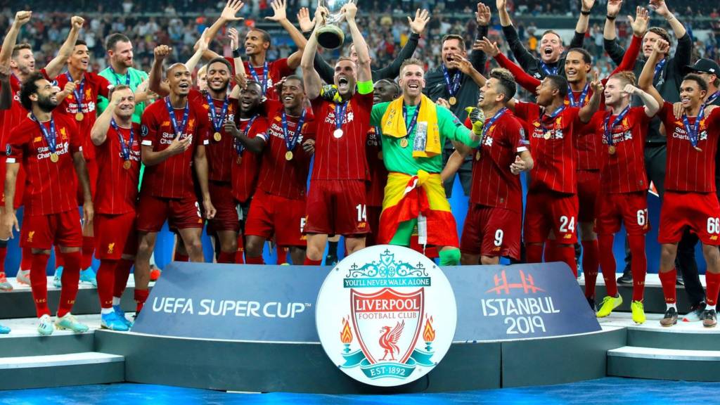 Liverpool Lift The Super Cup - Liverpool Uefa Super Cup Winner - HD Wallpaper 