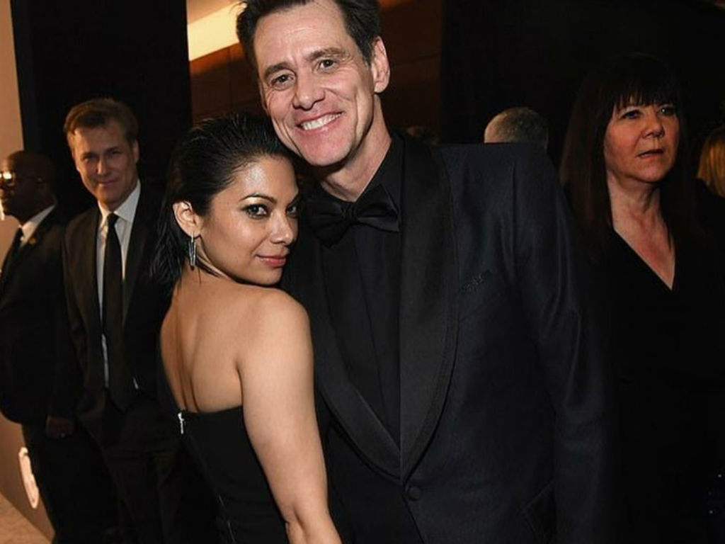 Jim Carrey And Ginger Gonzaga - HD Wallpaper 