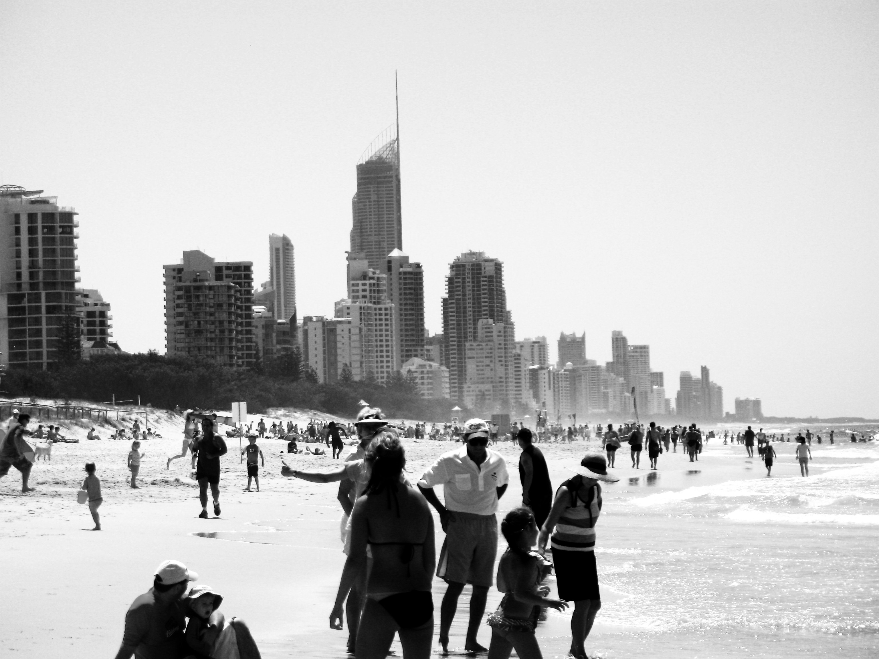 The Gold Coast Of Chicago Normal Wallpaper - Surfers Paradise - HD Wallpaper 
