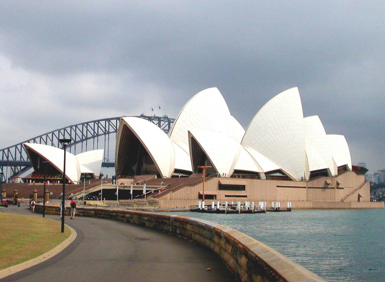 Far Sydney Opera House - HD Wallpaper 