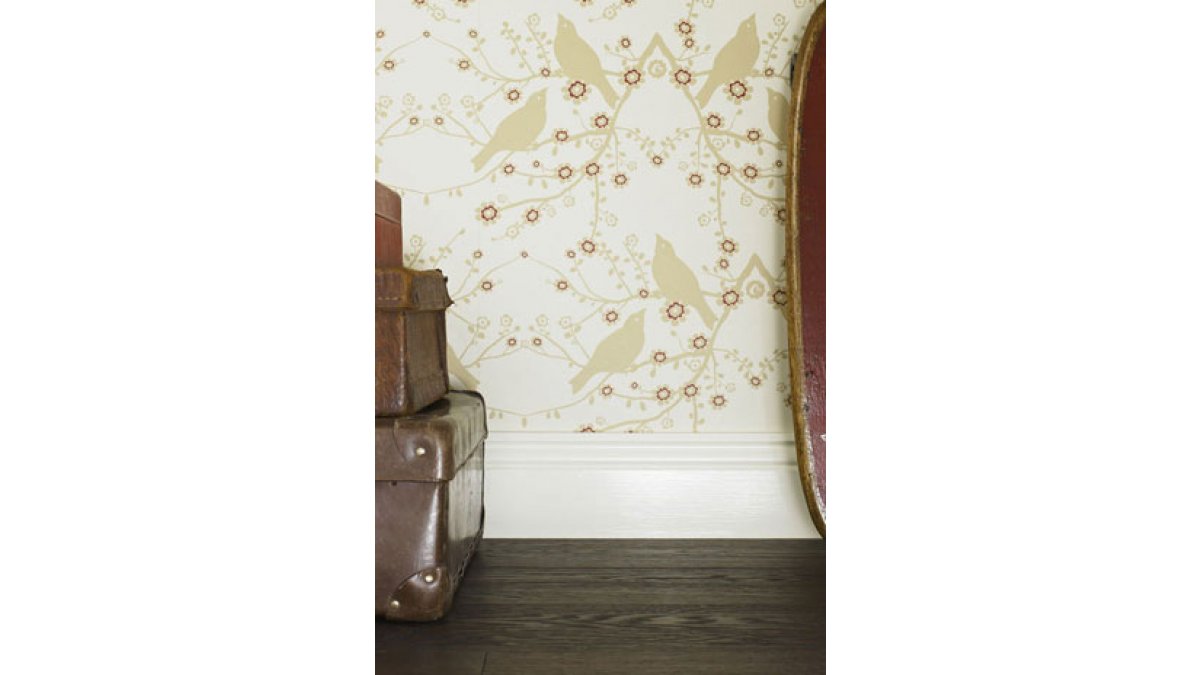 Porters Aqua Enamel With Sparrow La - Floor - HD Wallpaper 