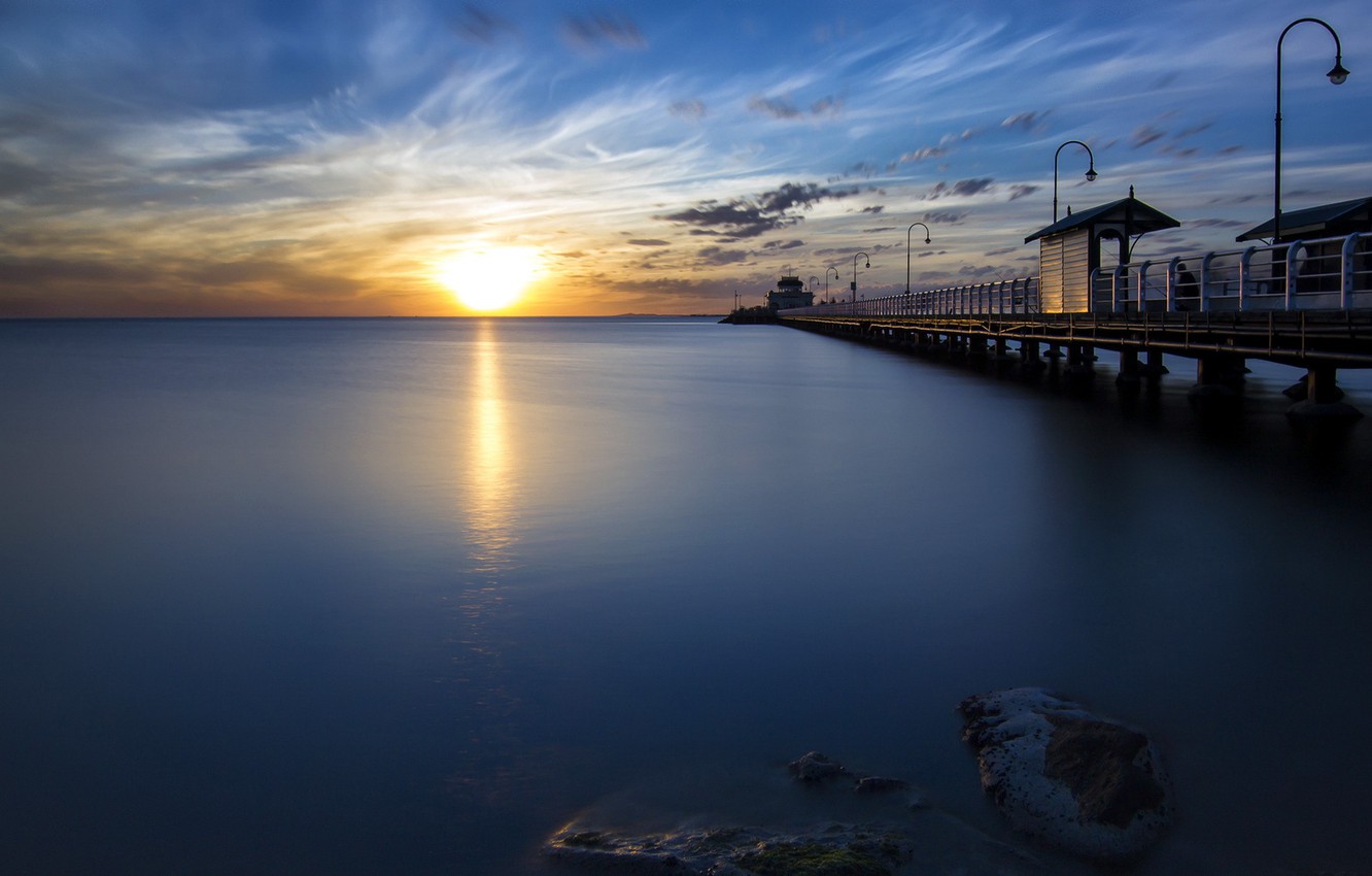 Photo Wallpaper Sea, Sunset, Melbourne, Australia, - Smooth Water Surface - HD Wallpaper 