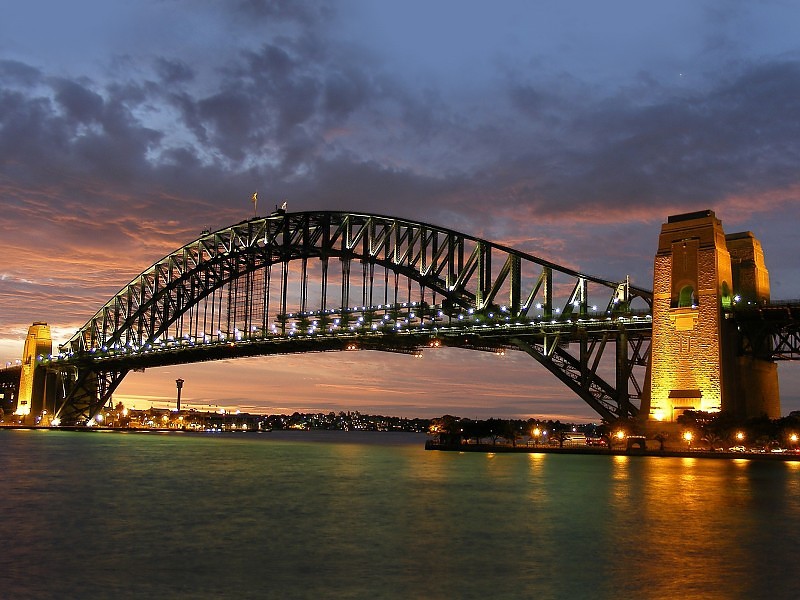 Sydney Harbour Bridge Hd Wallpapers - Australian Famous Tourist Attractions - HD Wallpaper 