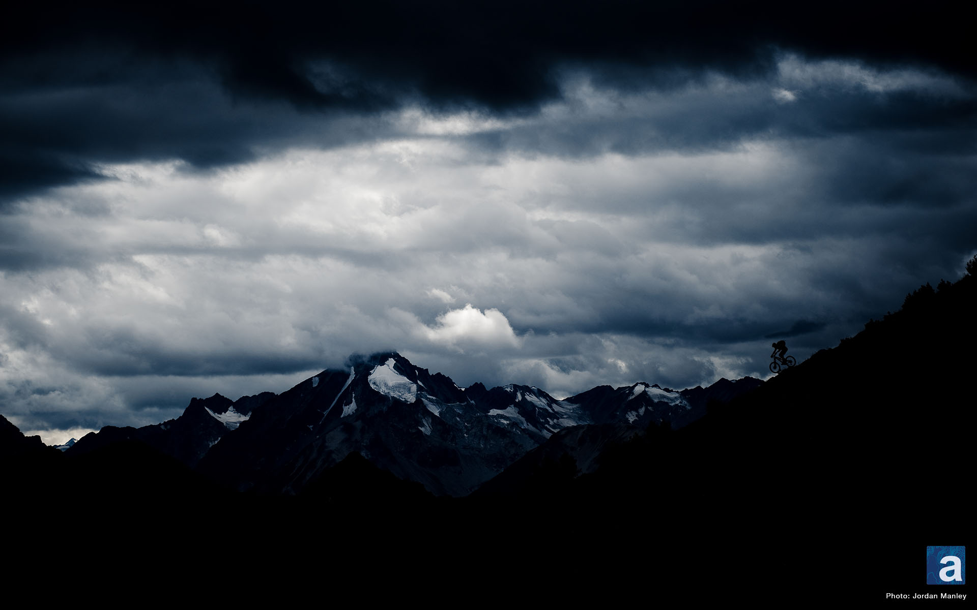 Summit - HD Wallpaper 