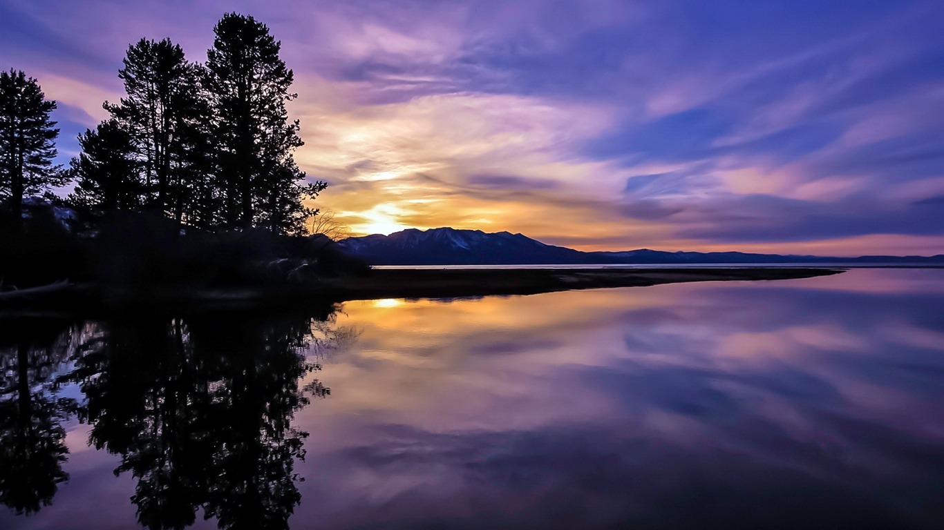 Lake Tahoe Reflection-windows 10 Hd Wallpaper2015 - Lake Tahoe - HD Wallpaper 