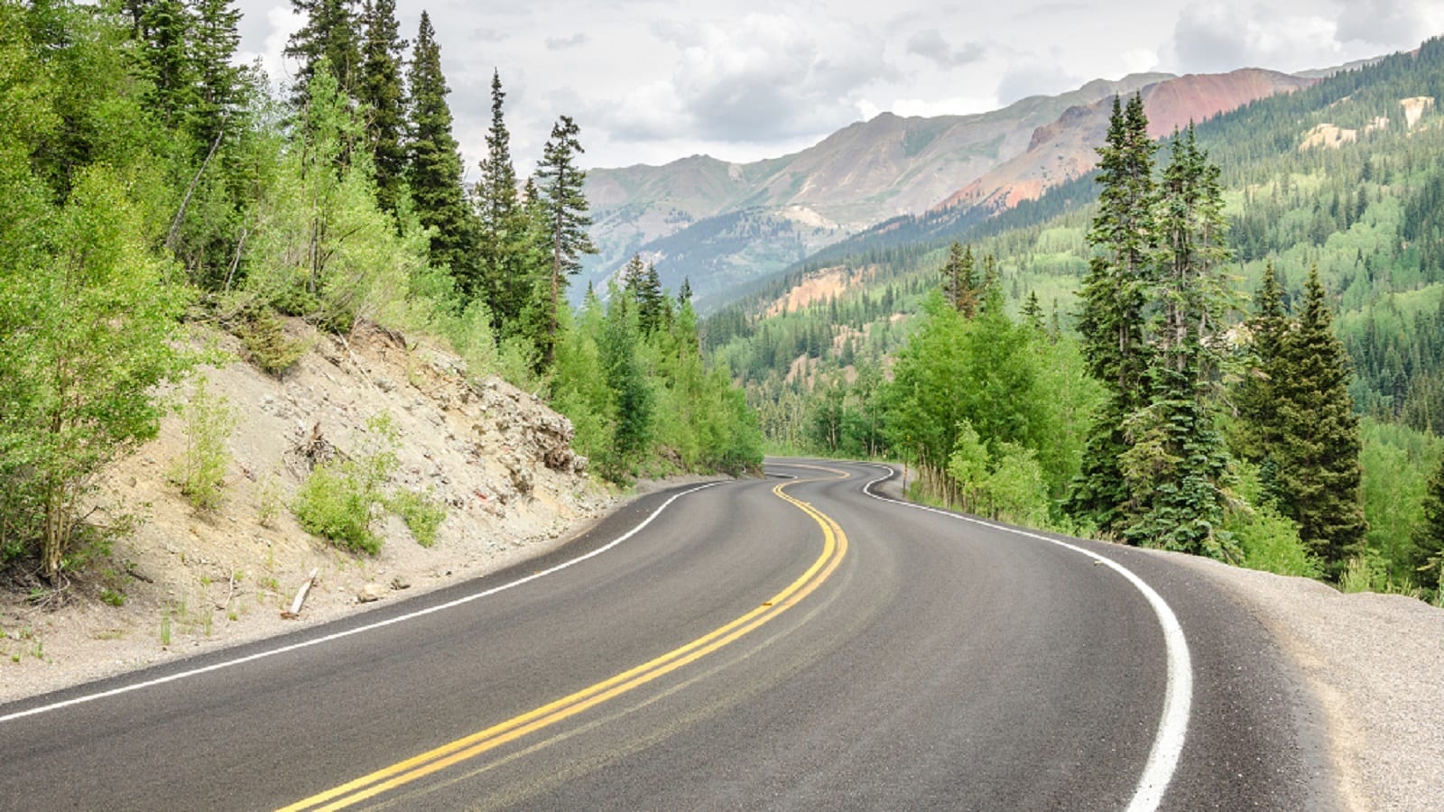 Dangerous Winding Mountain Road In Colorado Stock Photo - Winding Mountain Road - HD Wallpaper 