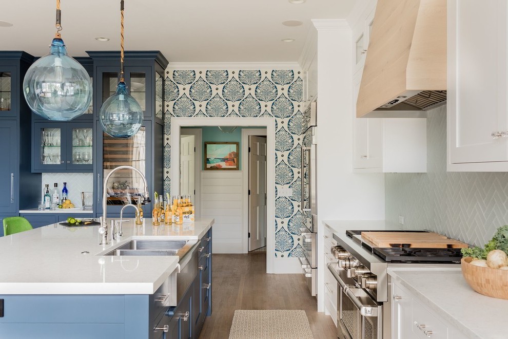 Boston Green Textured Wallpaper With Contemporary Mosaic - Boston Kitchen In Blue - HD Wallpaper 