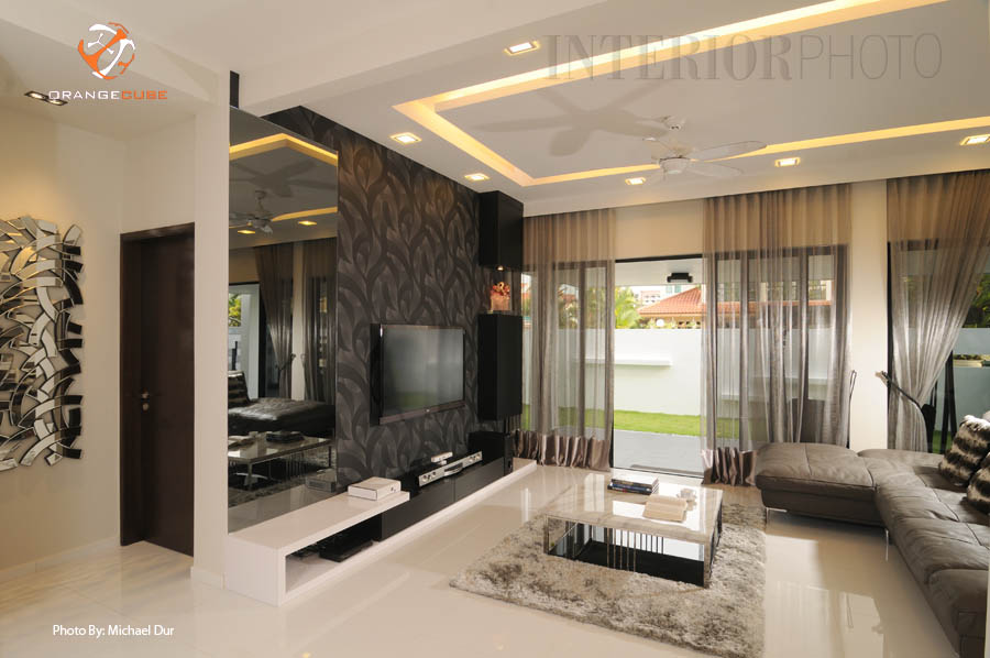 Breathtaking Living Room Feature Wall Design Amazing - Singapore Landed House Interior Design - HD Wallpaper 