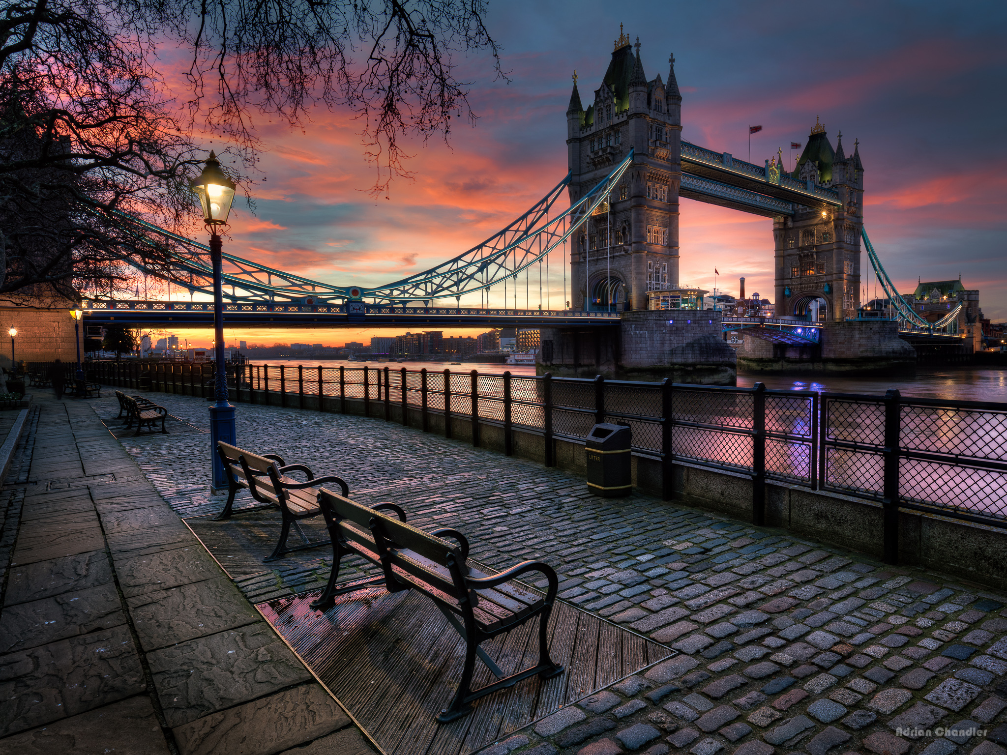 Tower Bridge - HD Wallpaper 