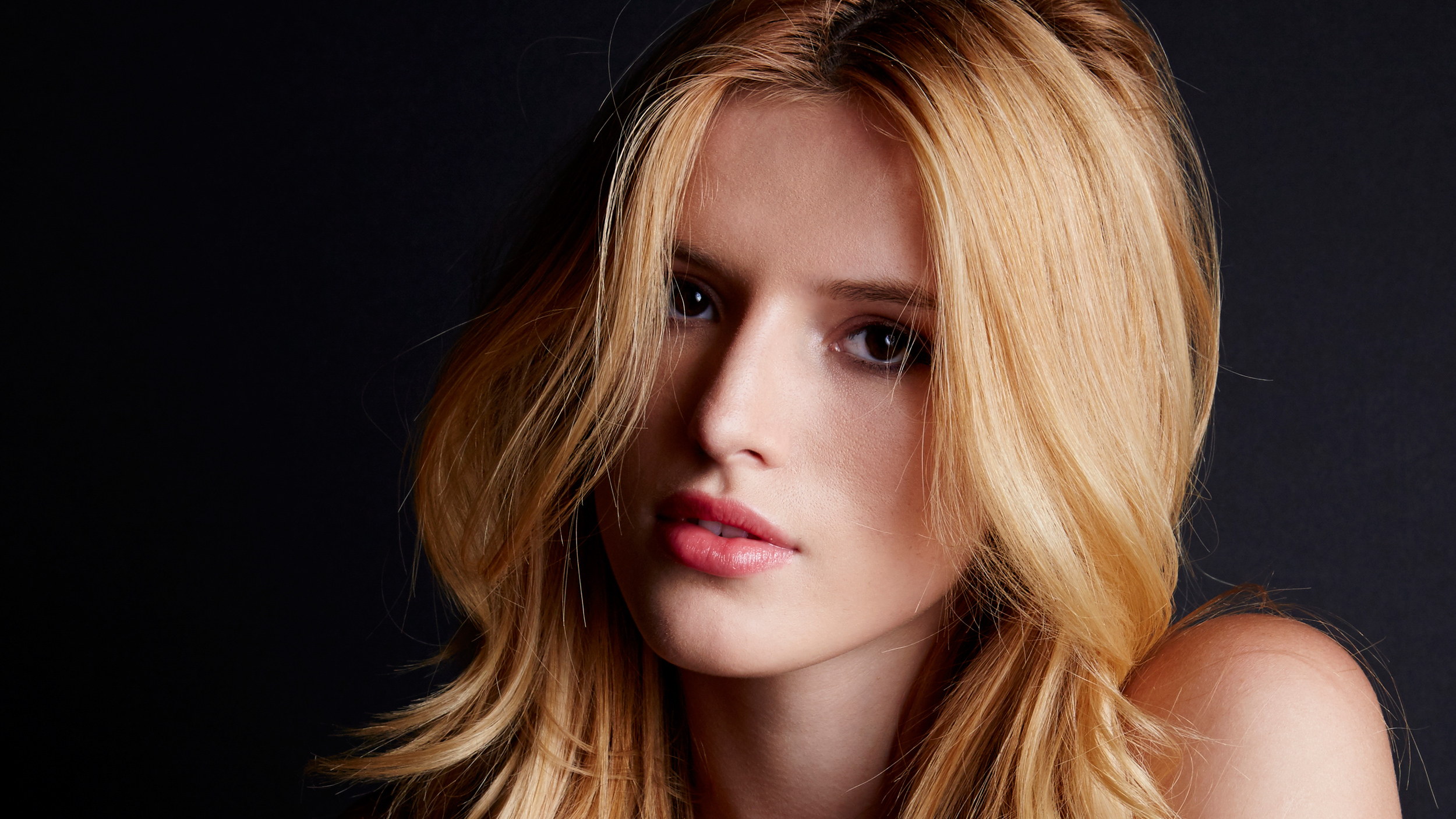 Bella Thorne Posted Nudes 2500x1406 Wallpaper Teahub Io