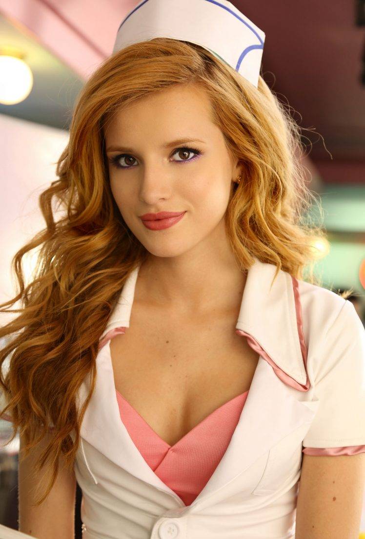 Redhead Bella Thorne - HD Wallpaper 