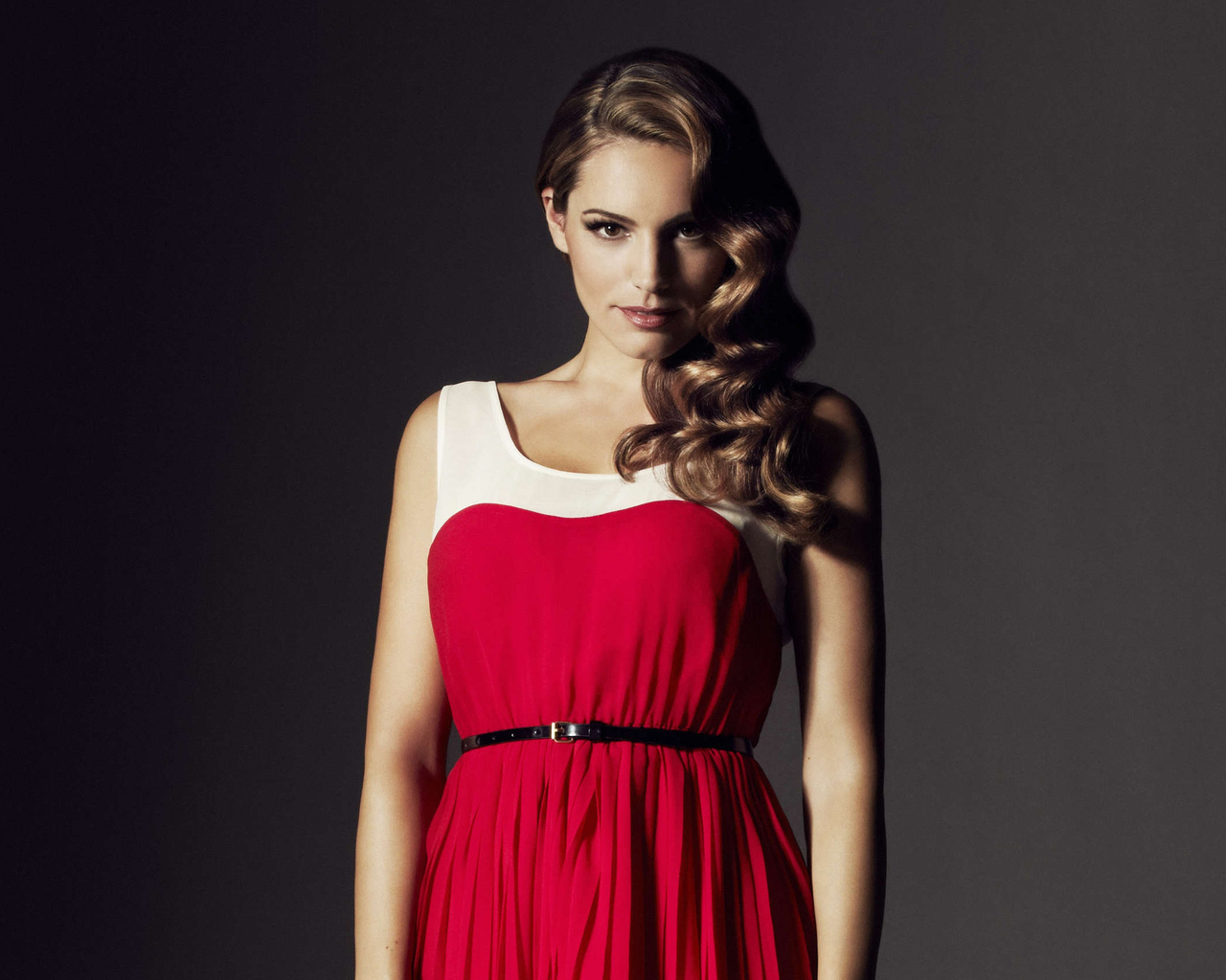 Kelly Brook - HD Wallpaper 