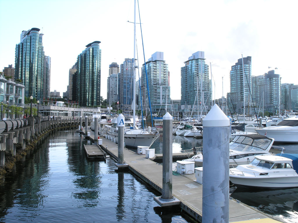 Hd Quality Wallpaper - Vancouver Downtown Coal Harbor - HD Wallpaper 