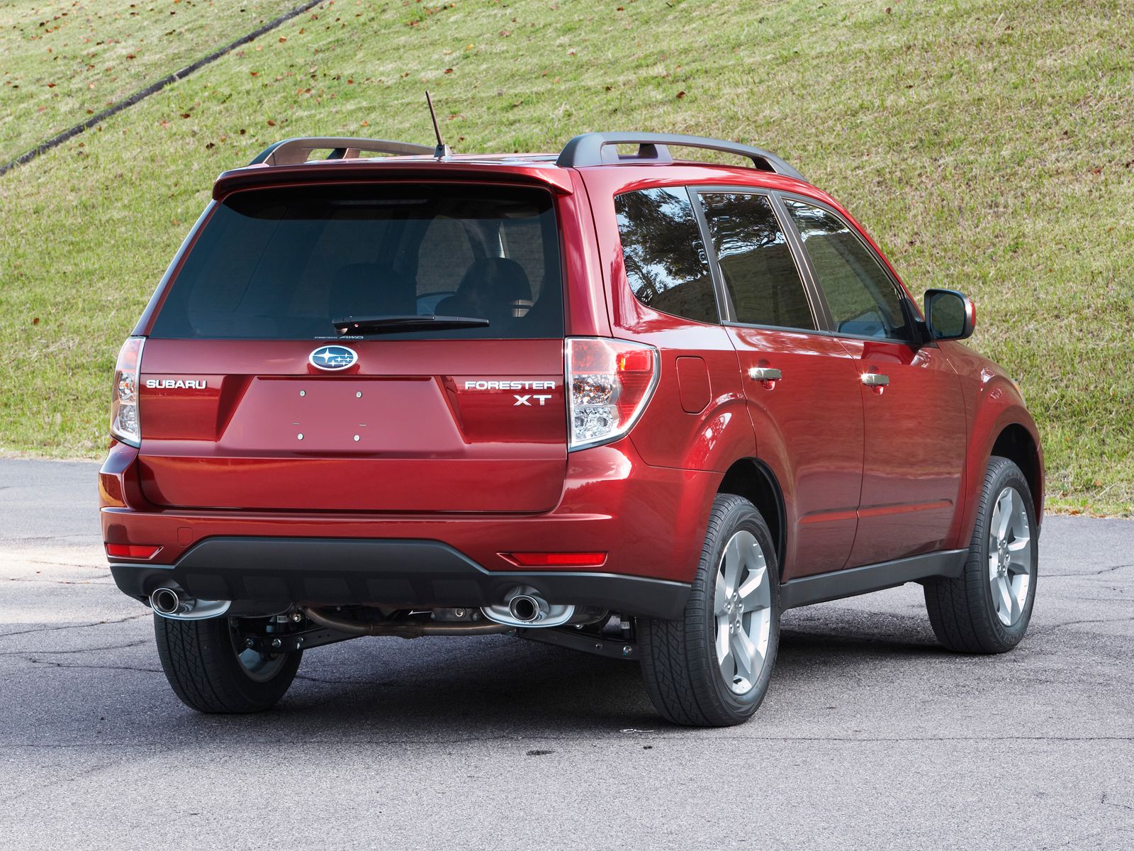 2009 Subaru Forester - HD Wallpaper 