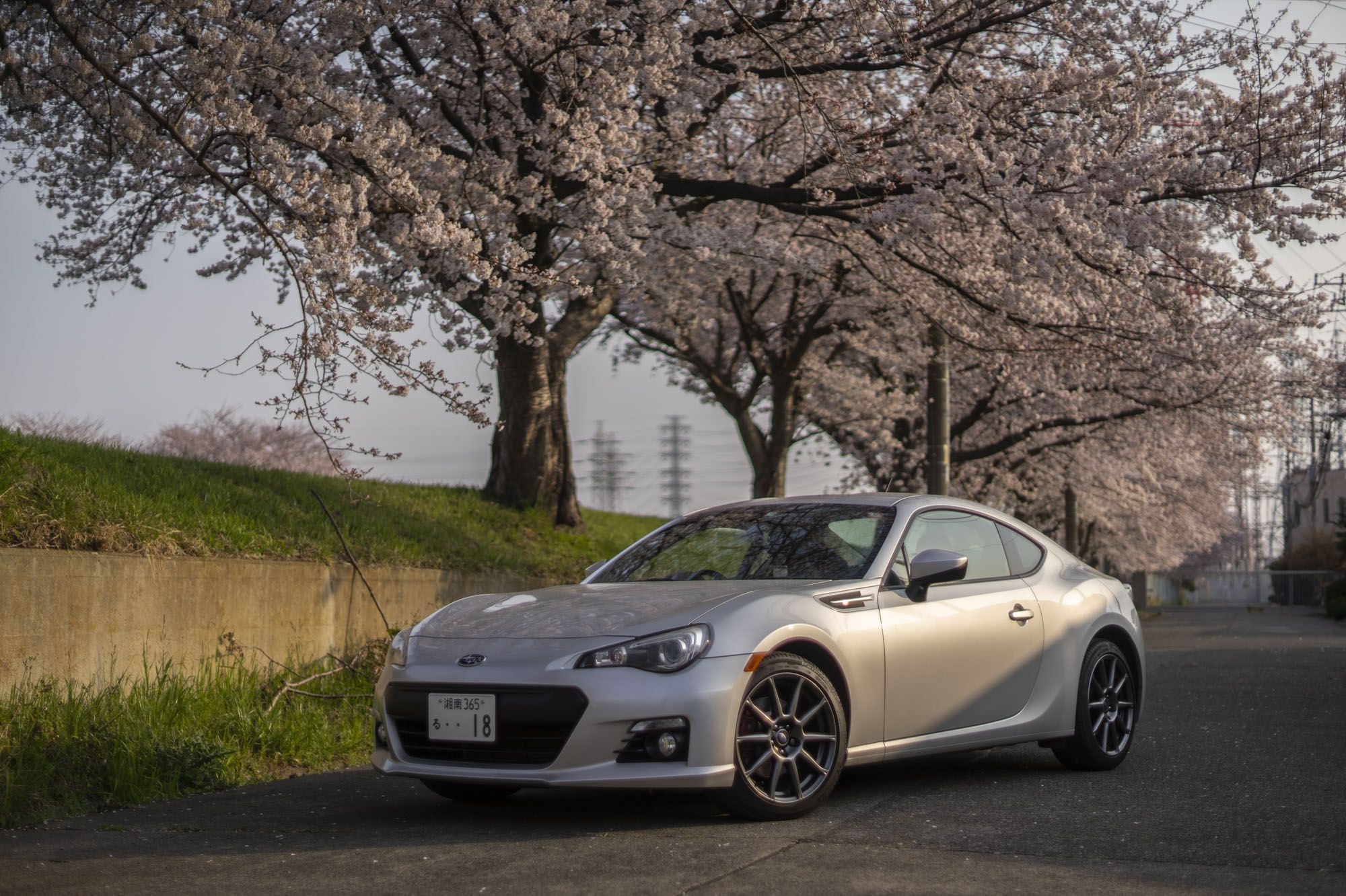 Supercar - HD Wallpaper 