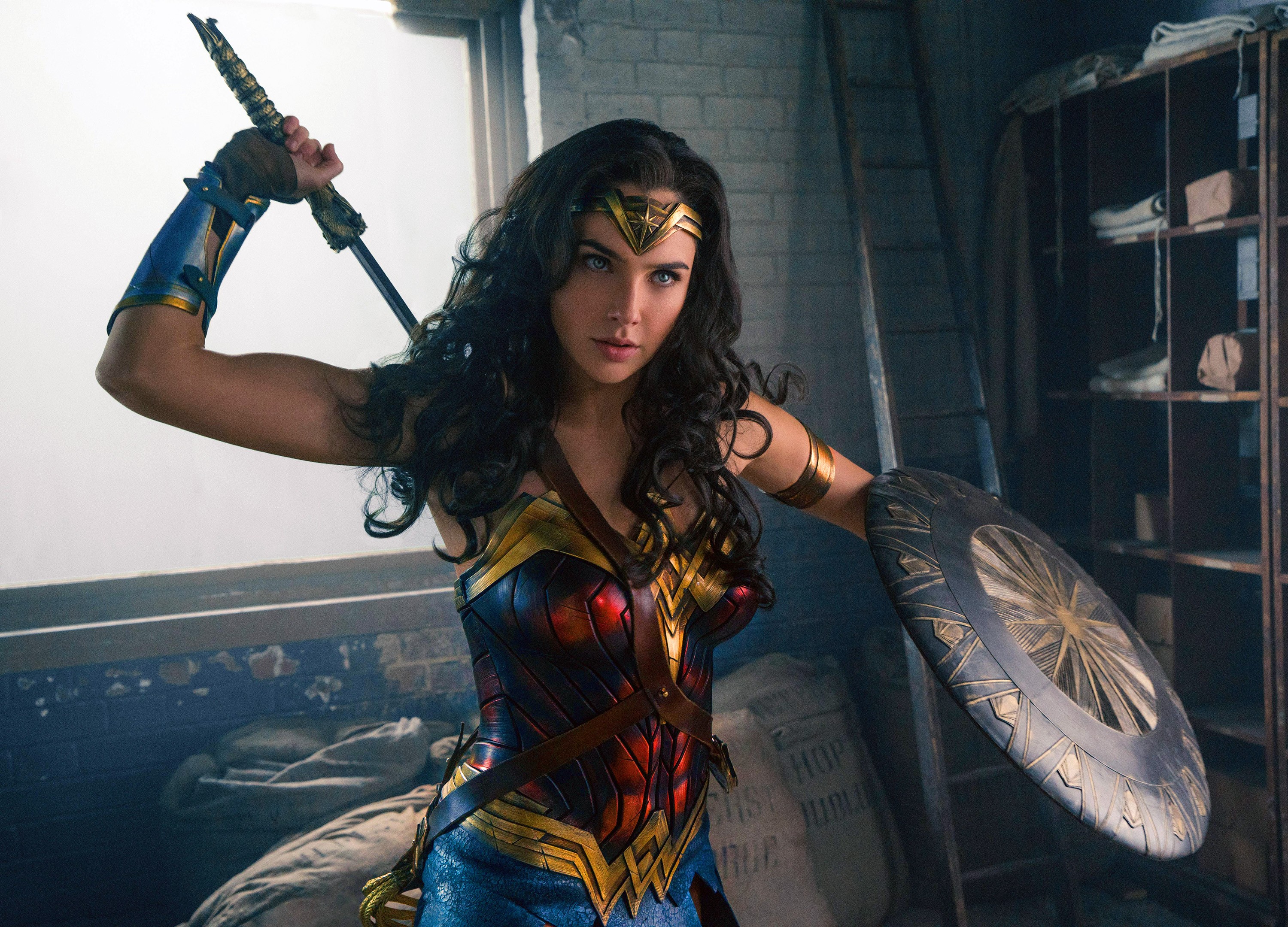 Wonder Woman Comic Wallpaper - HD Wallpaper 