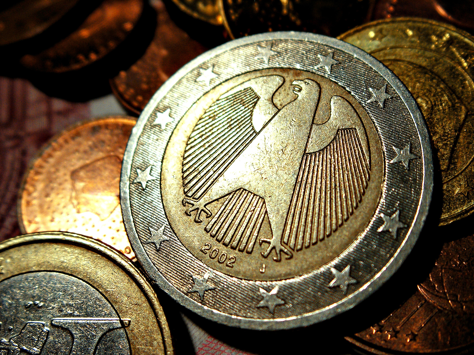 Monedas De 2 Euros Que Valen 600 - HD Wallpaper 