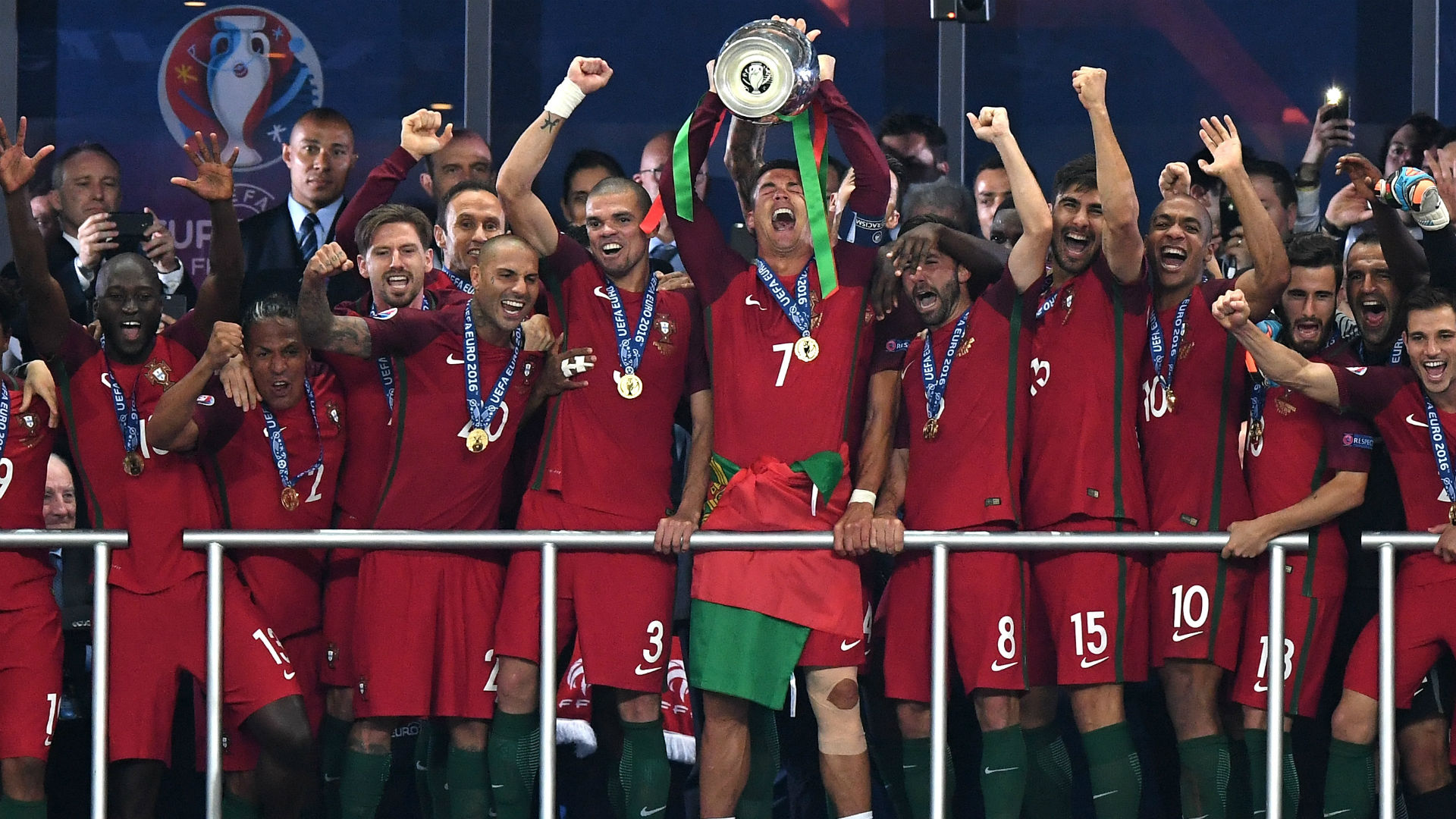 Portugal Winning Euro 2016 - HD Wallpaper 