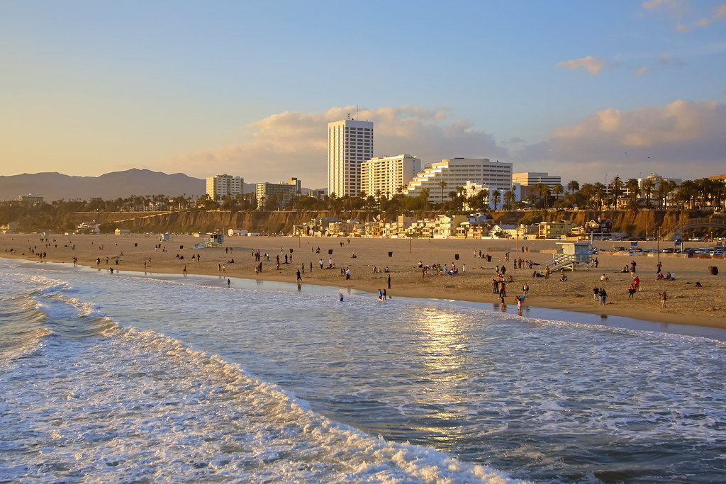 Santa Monica Beach - HD Wallpaper 