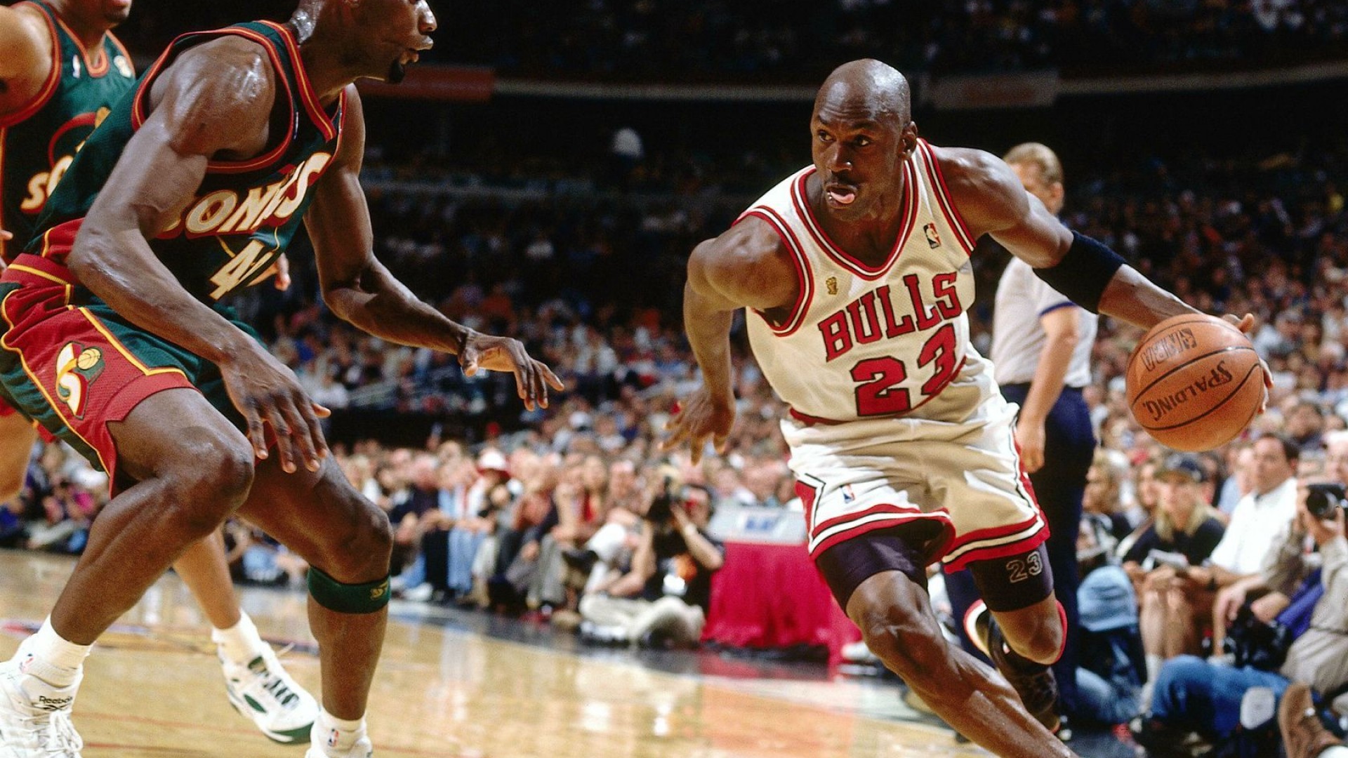 Michael Jordan - HD Wallpaper 