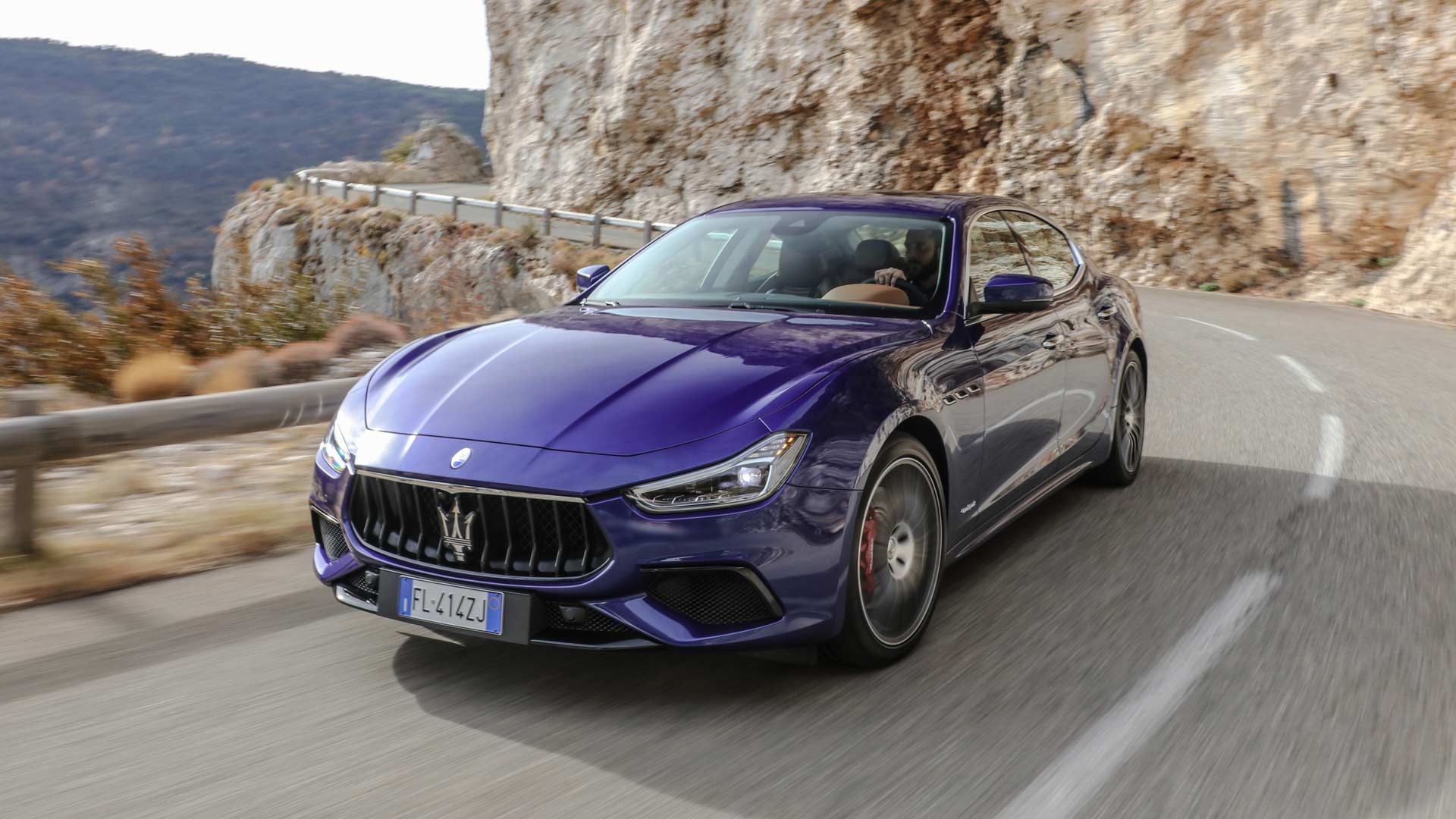 2018 Maserati Ghibli Gransport - Maserati Ghibli 3 2018 - HD Wallpaper 