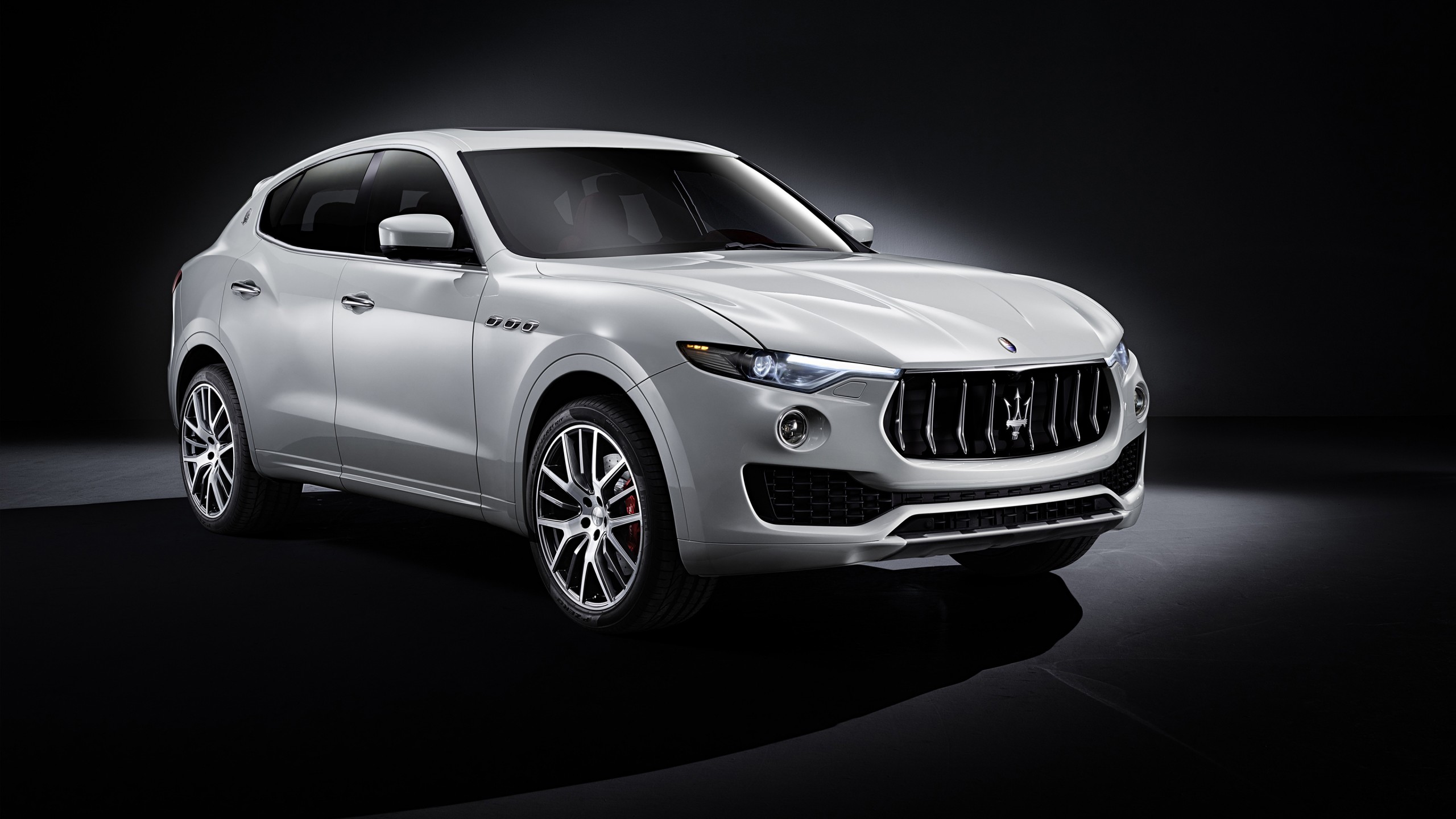 Maserati Levante White 2018 - HD Wallpaper 