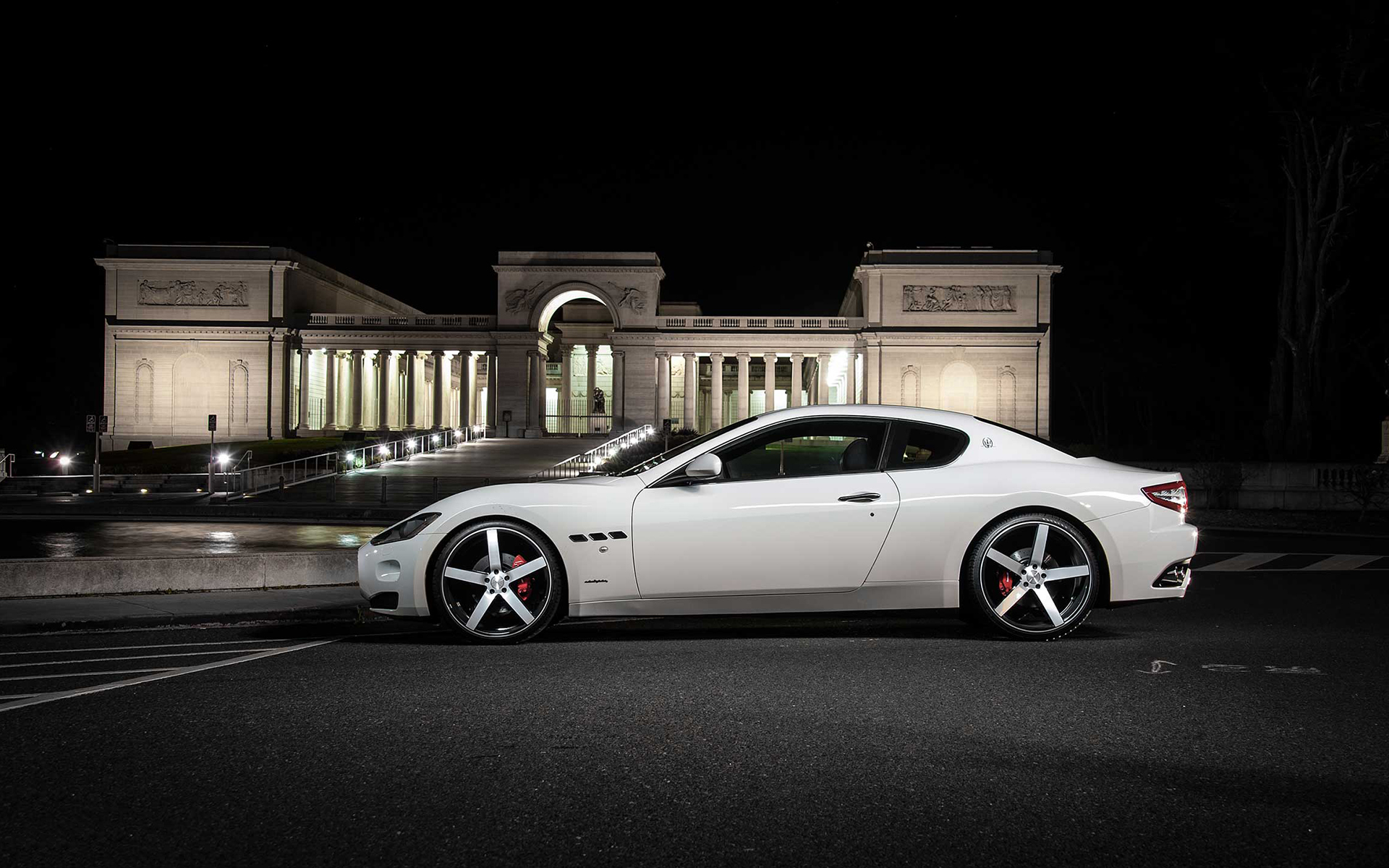 Download The Orange Maserati Wallpaper, Orange Maserati - Maserati Gransport Poster - HD Wallpaper 