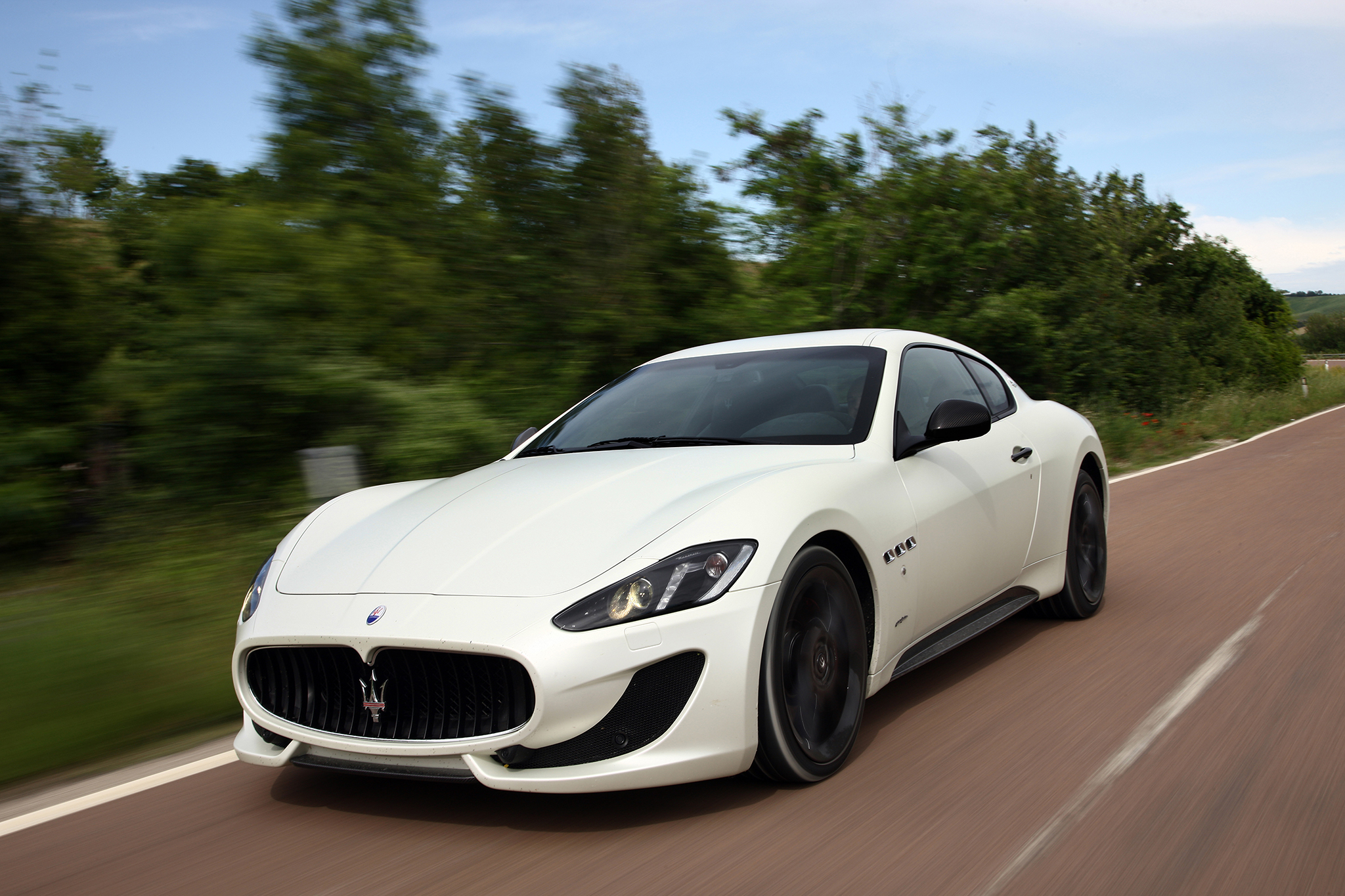 Maserati Granturismo Hd Wallpapers, Desktop Wallpaper - Maserati Granturismo Sport Mc Shift - HD Wallpaper 