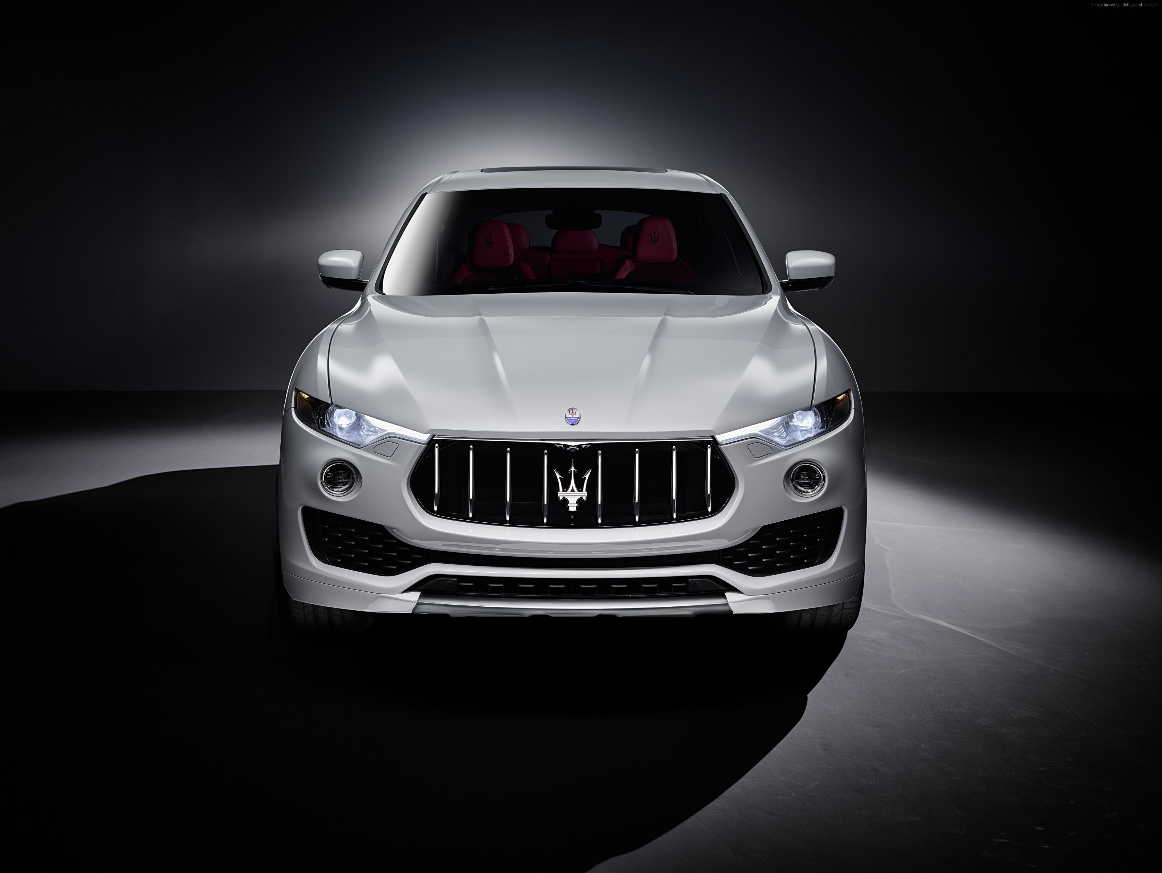 Maserati Levante 2016 Uk - HD Wallpaper 