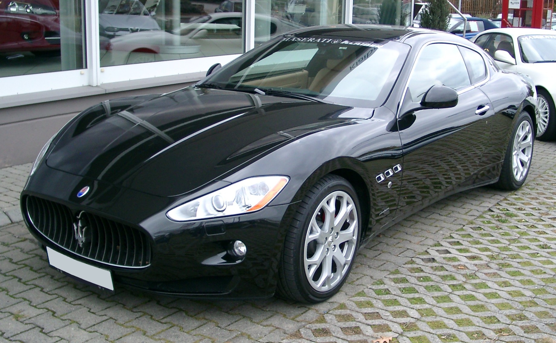 Cars Wallpapers Maserati Gran Turismo - Maserati Gran Turismo 2006 - HD Wallpaper 