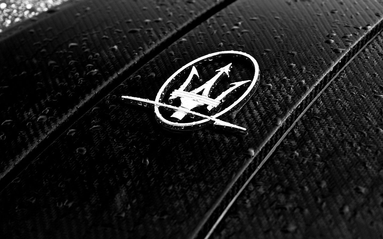 Maserati Logo Wallpaper - HD Wallpaper 